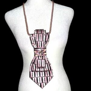 “Dainty Dapper”Elegant Pink and Black necktie Necklace